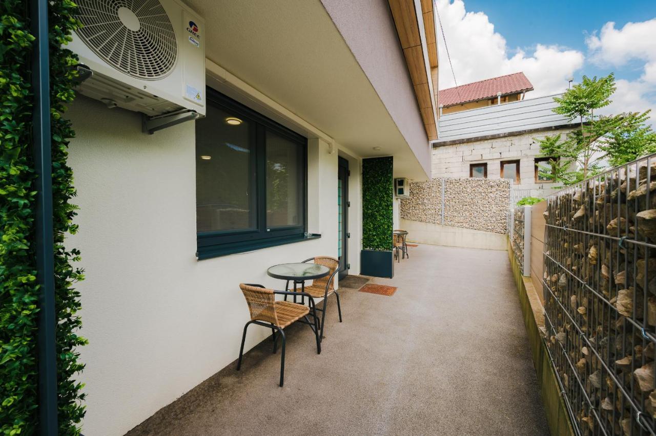 Apartments Gros Radece エクステリア 写真